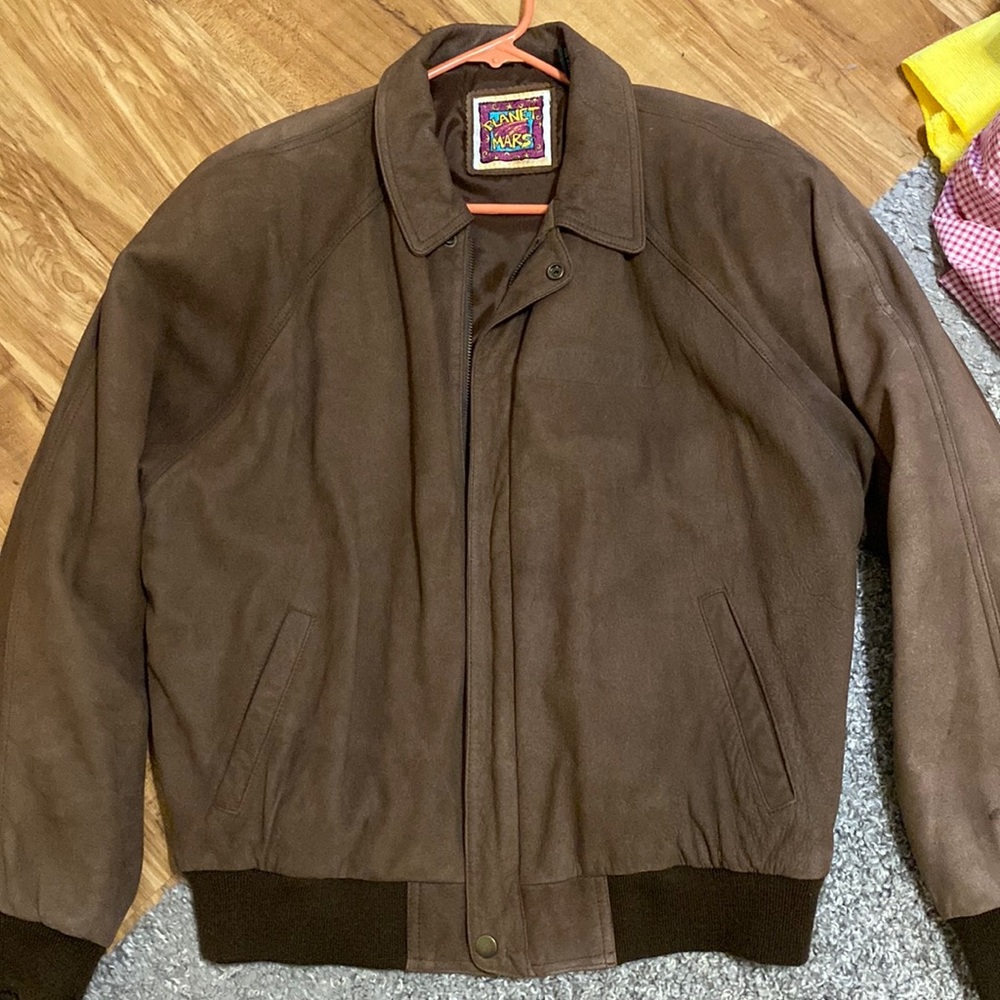 Women’s leather jacket